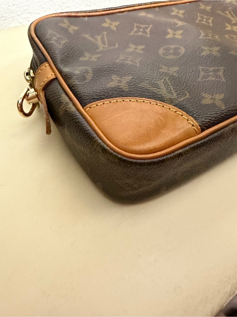 Louis Vuitton Monogram Canvas Toiletry Pouch in Brown and Tan - Picture 5 of 16